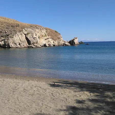 Abela Beach Apartment *
